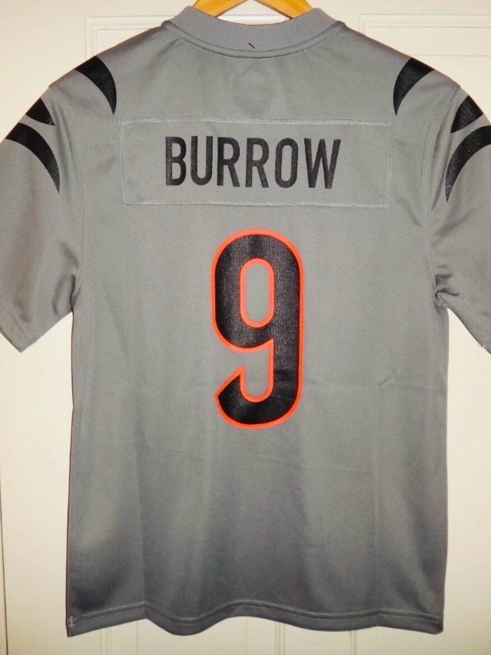 Men’s Nike Fanatics Inverted Gray Bengals Joe Burrow Jersey size XL(fits XX)